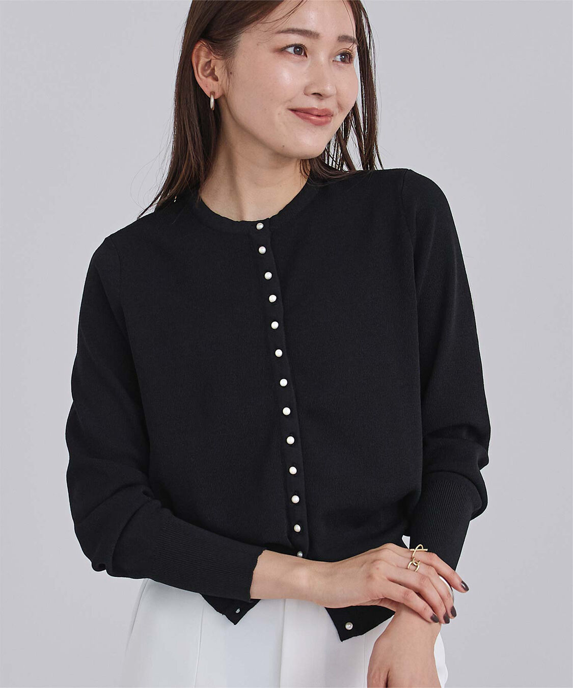 ur's「2wayパール釦ニットカーディガン」|ニット・セーター|ブラック