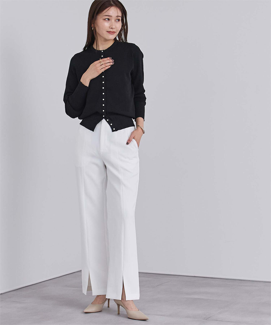 ur's「2wayパール釦ニットカーディガン」|ニット・セーター|