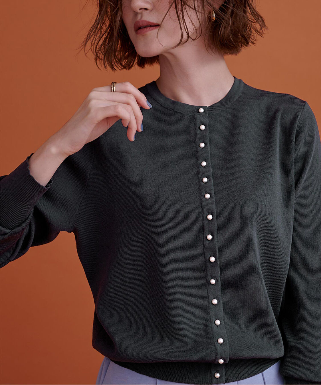 ur's「2wayパール釦ニットカーディガン」|ニット・セーター|チャコール