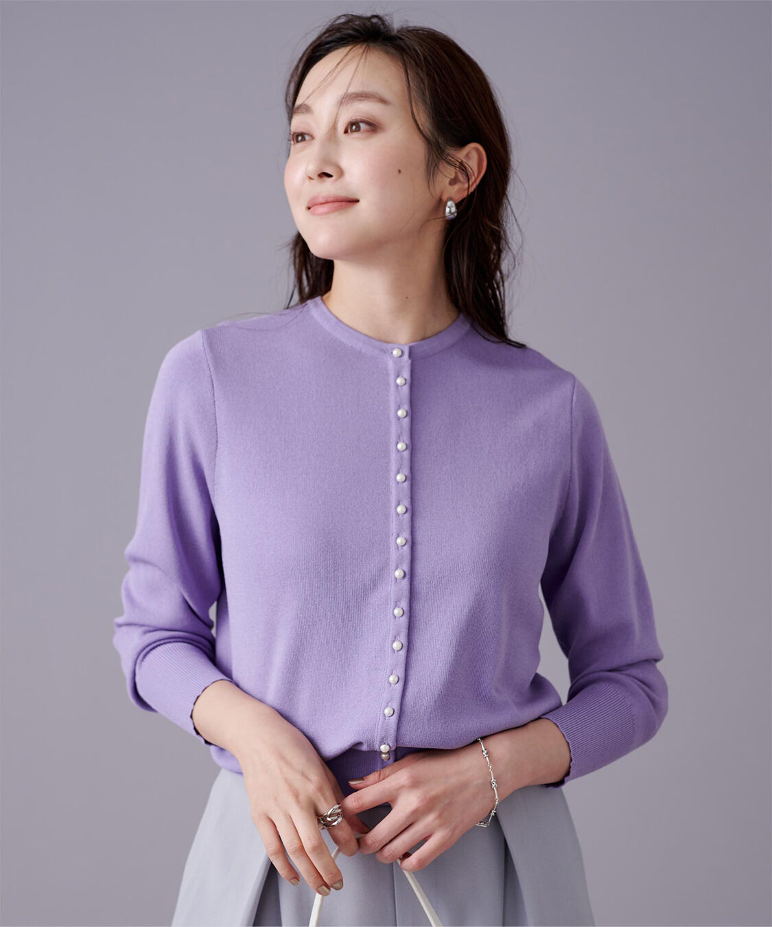 ur's「2wayパール釦ニットカーディガン」|ニット・セーター|