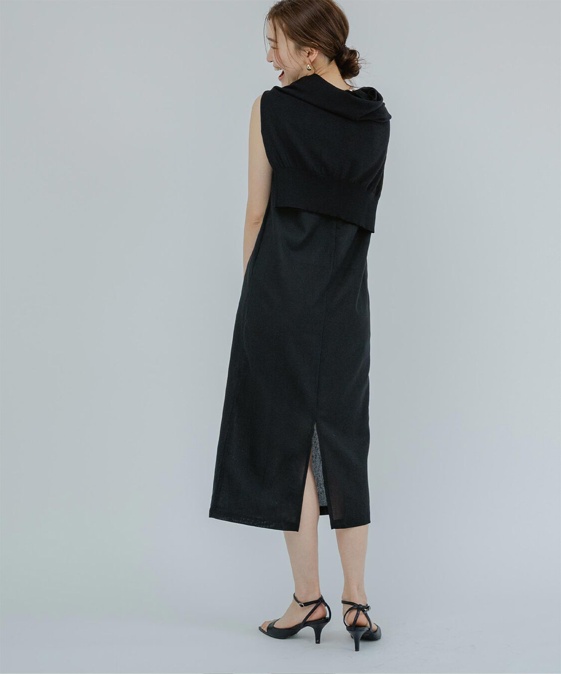 ur's「ノースリーブコクーンロングワンピース」|ワンピース|