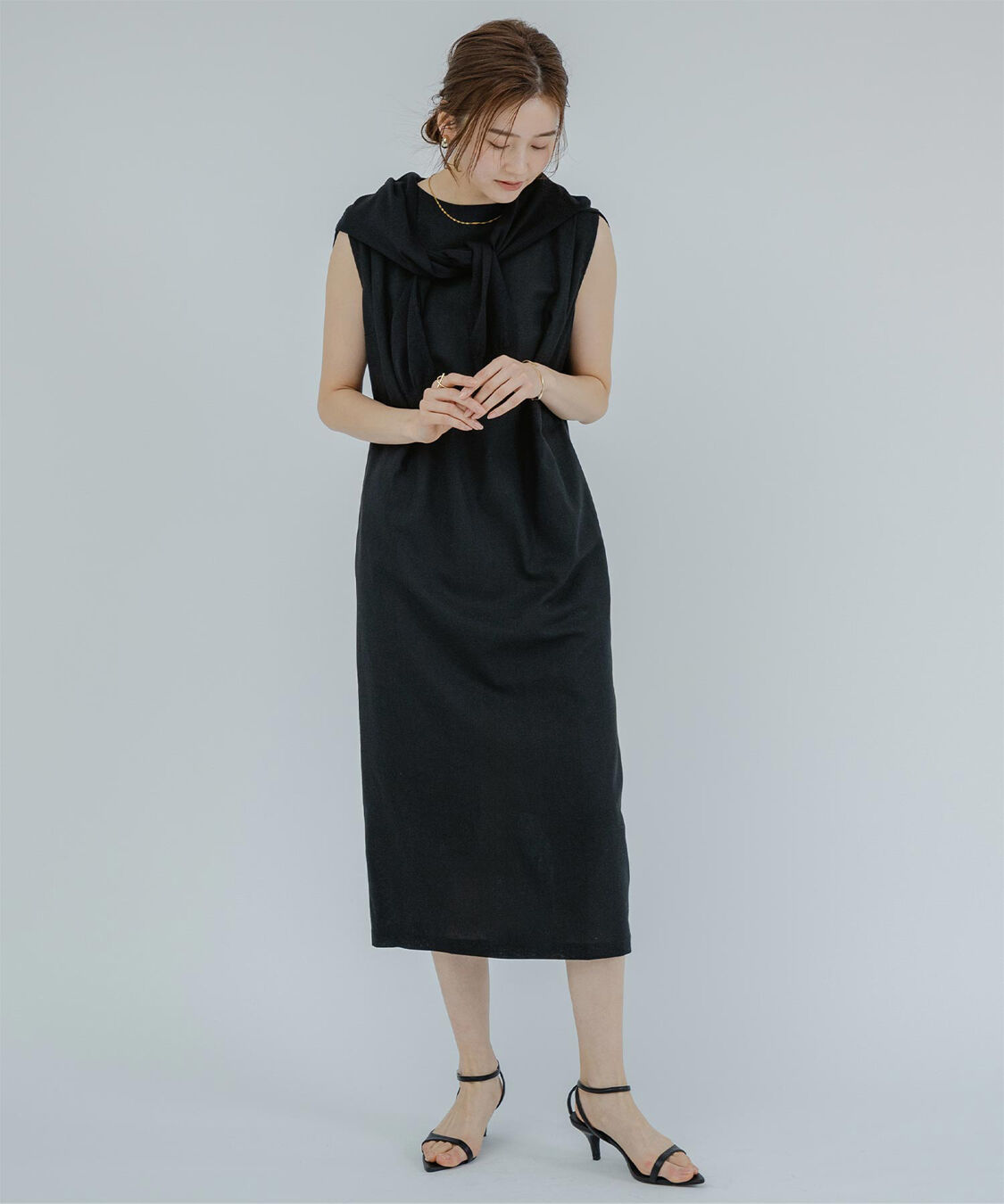 ur's「ノースリーブコクーンロングワンピース」|ワンピース|