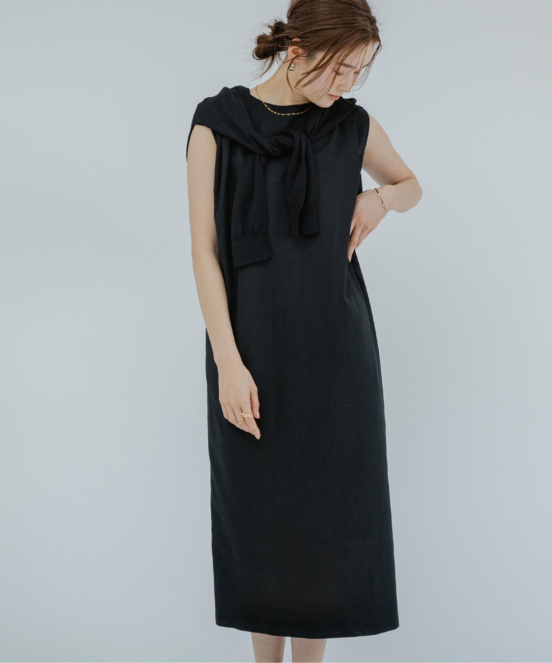 ur's「ノースリーブコクーンロングワンピース」|ワンピース|