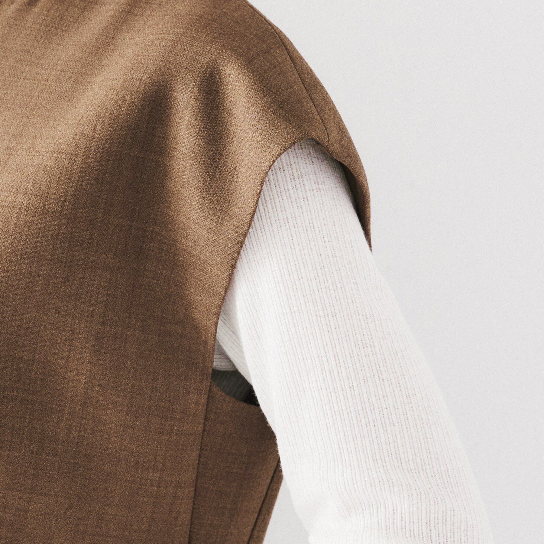 UNTITLED「【セットアップ可能/ジレとしてもオススメ！】ストレッチペプラムトップス」|シャツ・ブラウス|