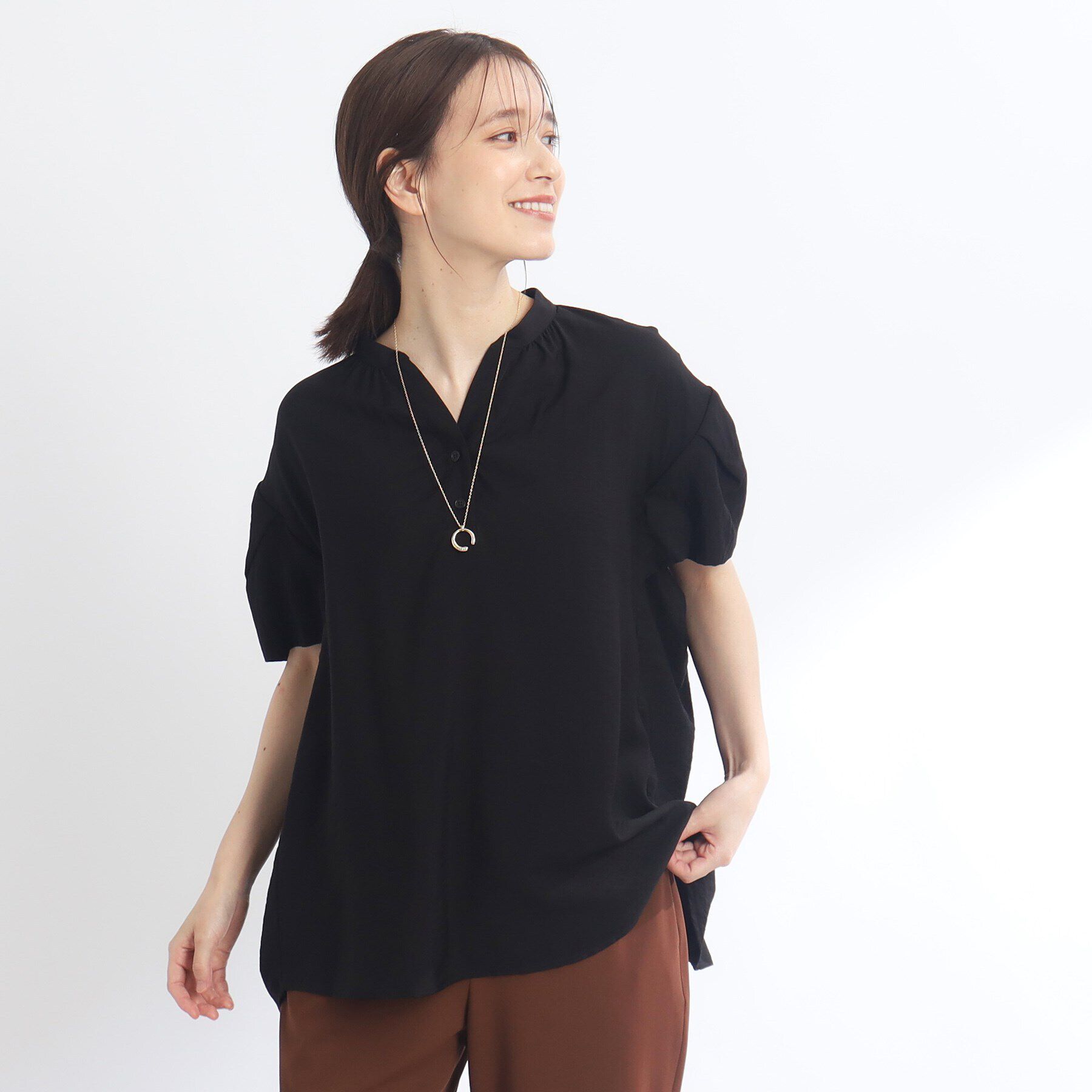 Reflect「【SALE／E‐QUALITY／手洗い可】涼しげ袖ディティールブラウス」|シャツ・ブラウス|