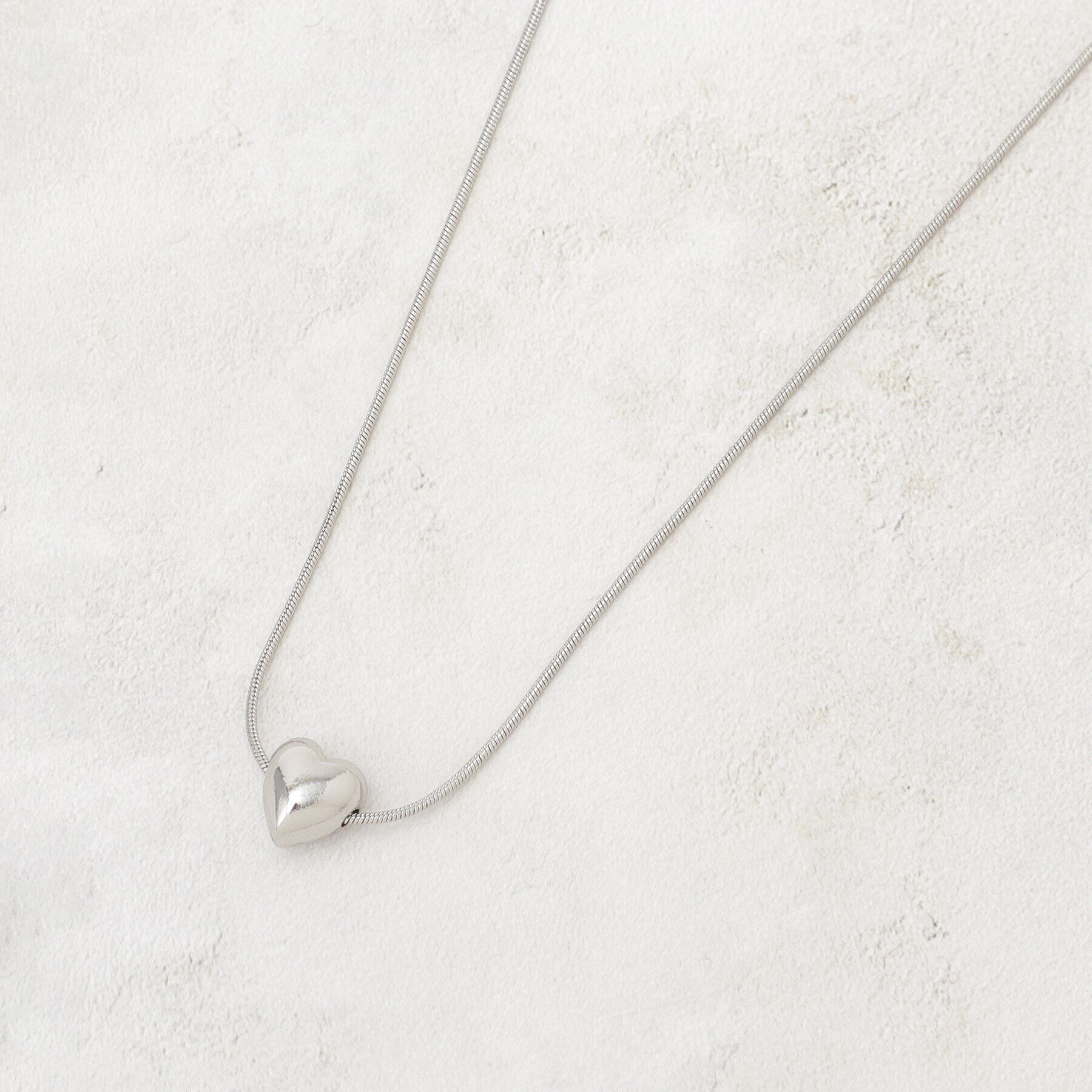 grove「ぷっくりハートショートネックレス」|ネックレス|