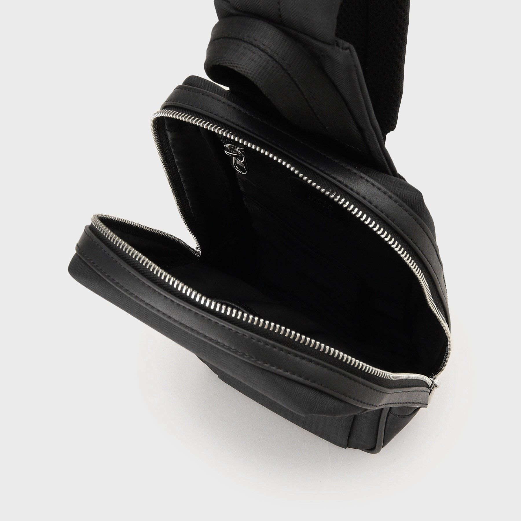 TAKEO KIKUCHI「スリム ヘリンボン ワンショルダーバッグ」|ショルダー・メッセンジャー|