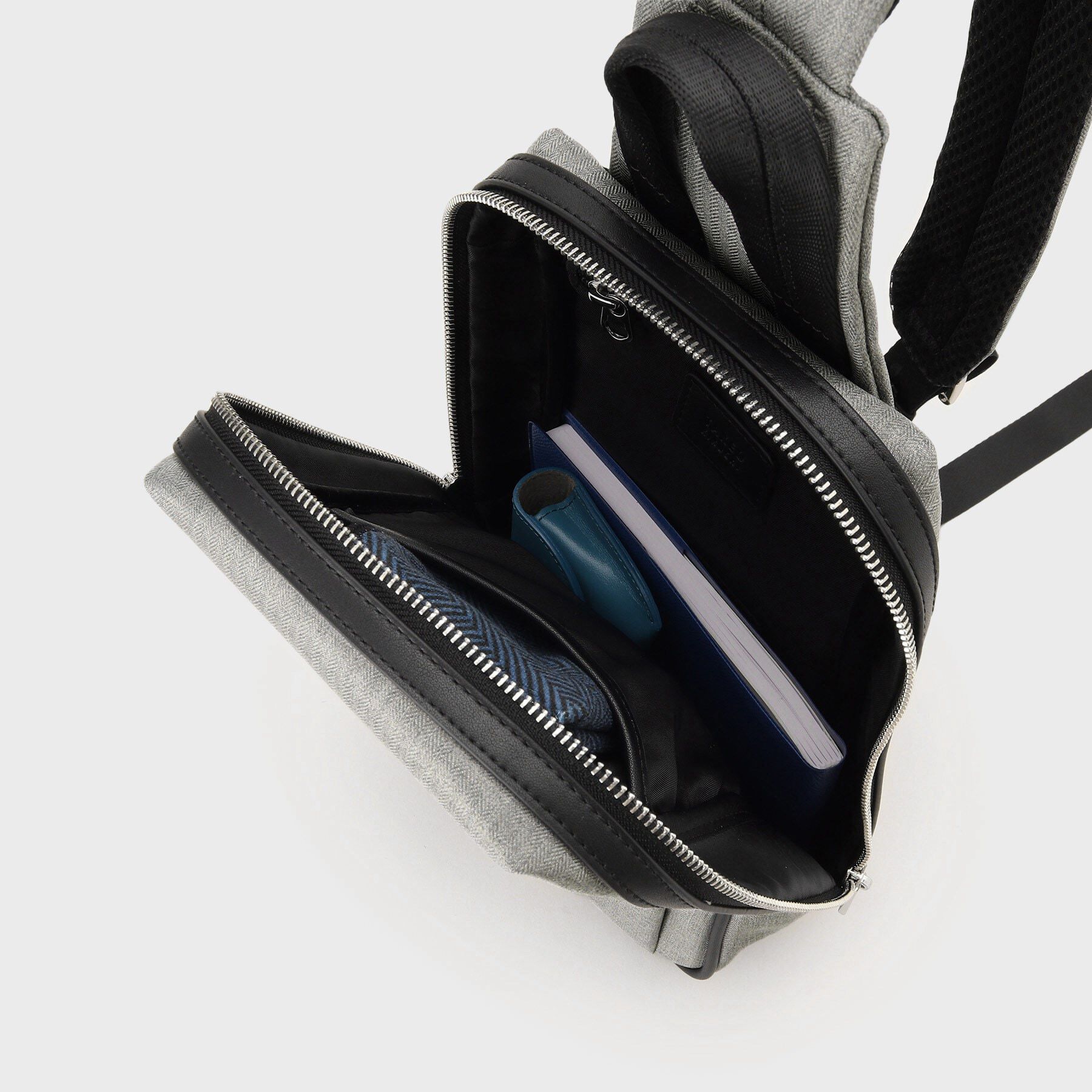 TAKEO KIKUCHI「スリム ヘリンボン ワンショルダーバッグ」|ショルダー・メッセンジャー|