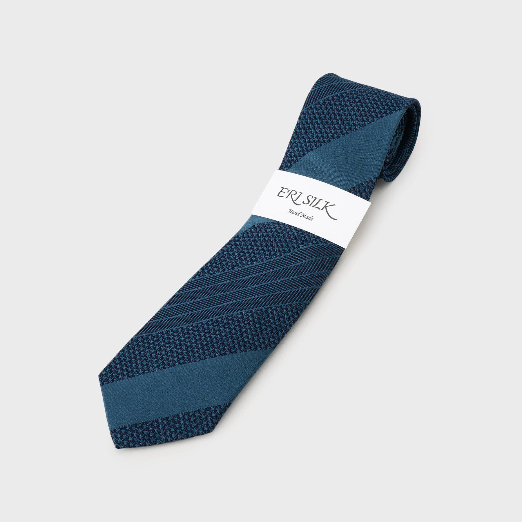 TAKEO KIKUCHI「【Made in JAPAN】番千鳥（つがいちどり）ERIシルク ネクタイ」|ネクタイ・蝶ネクタイ|