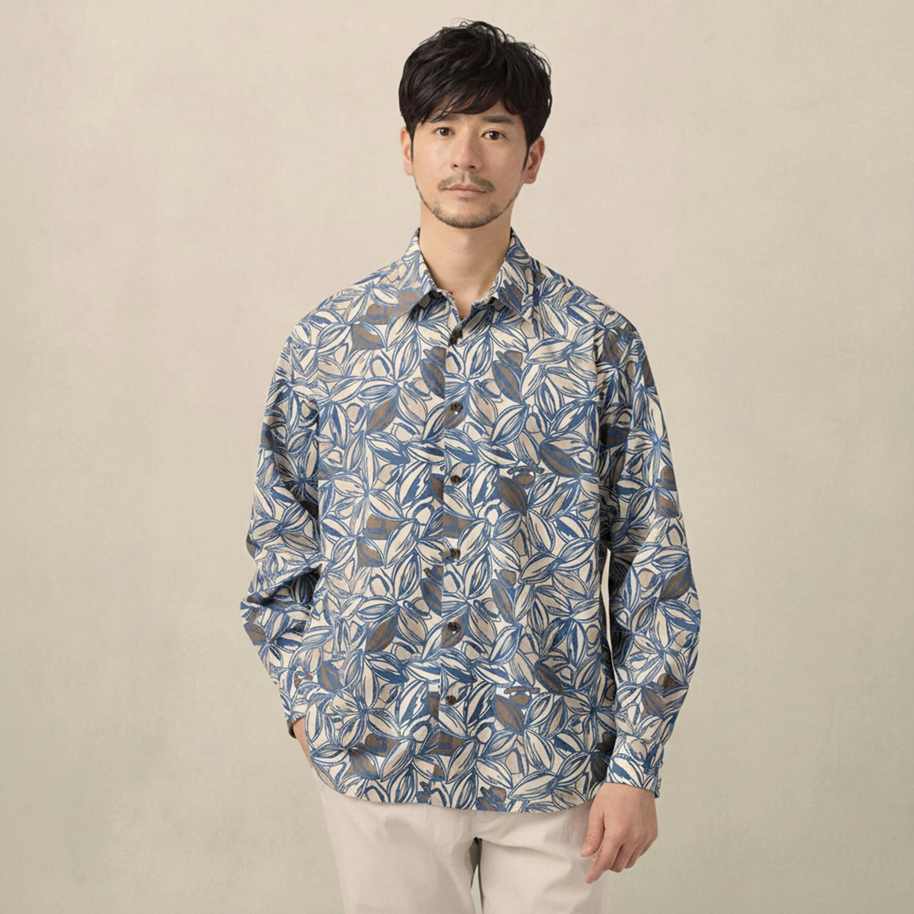 TAKEO KIKUCHI「カカオ柄プリントシャツ」|シャツ・ブラウス|ブルー(193)