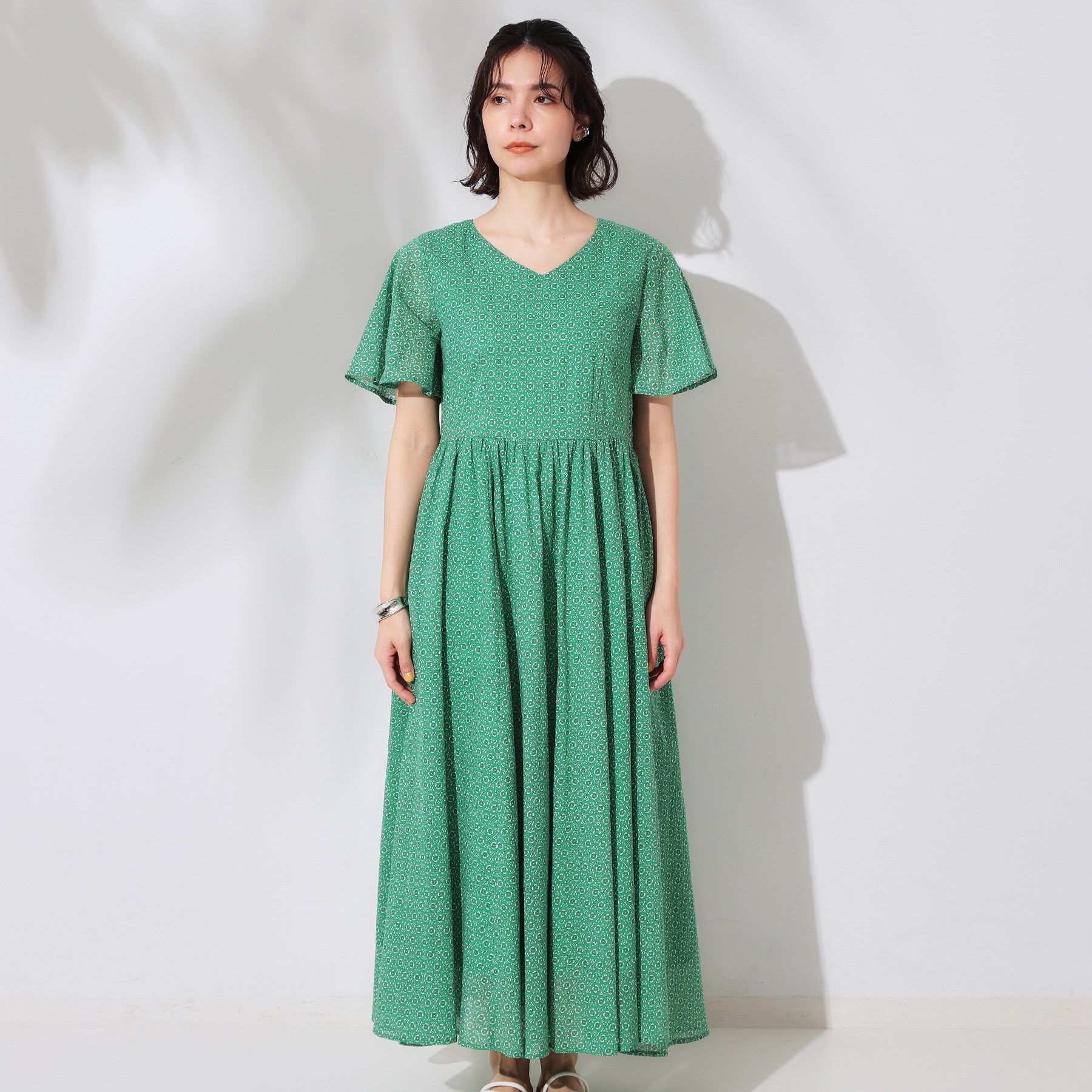 OPAQUE.CLIP「Vネックフィット＆フレアドレス/オーガニックコットン混【洗濯機洗い可】」|ワンピース|