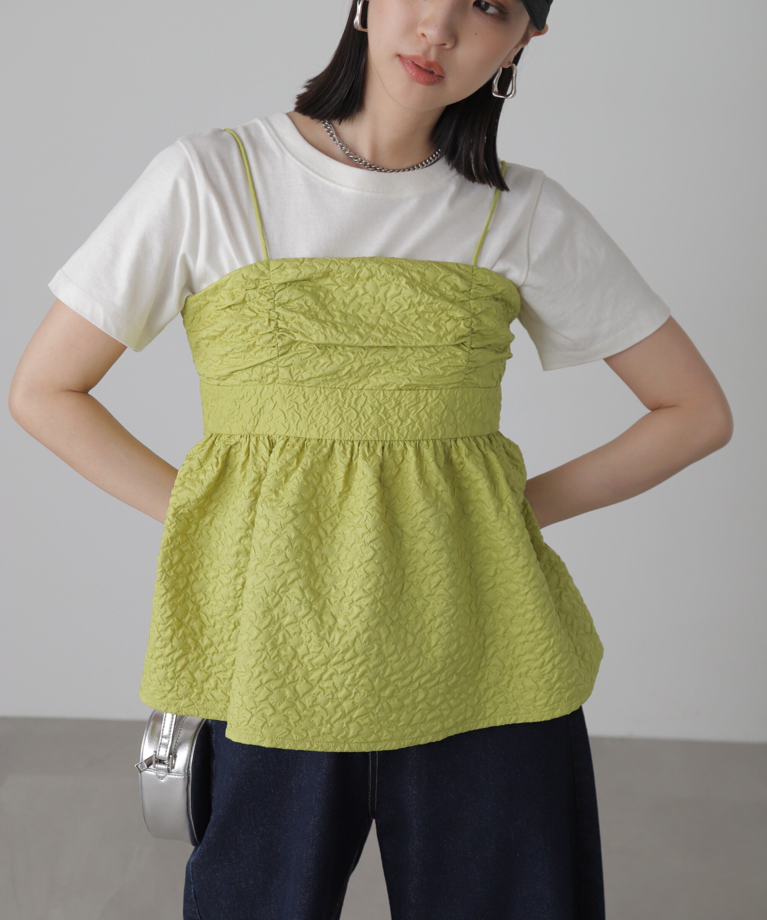  「エンボスシャーリングキャミソール」|シャツ・ブラウス|