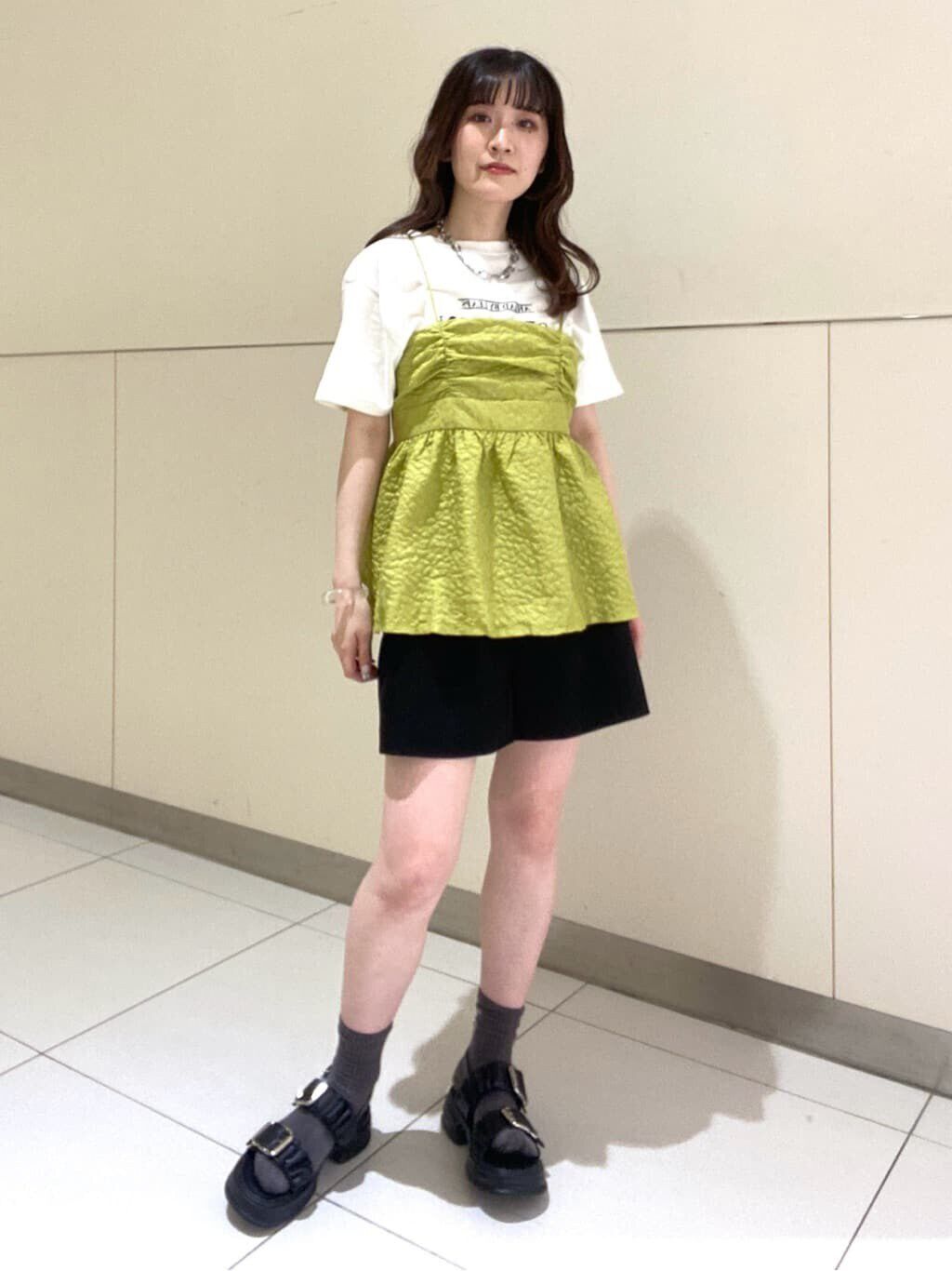  「エンボスシャーリングキャミソール」|シャツ・ブラウス|