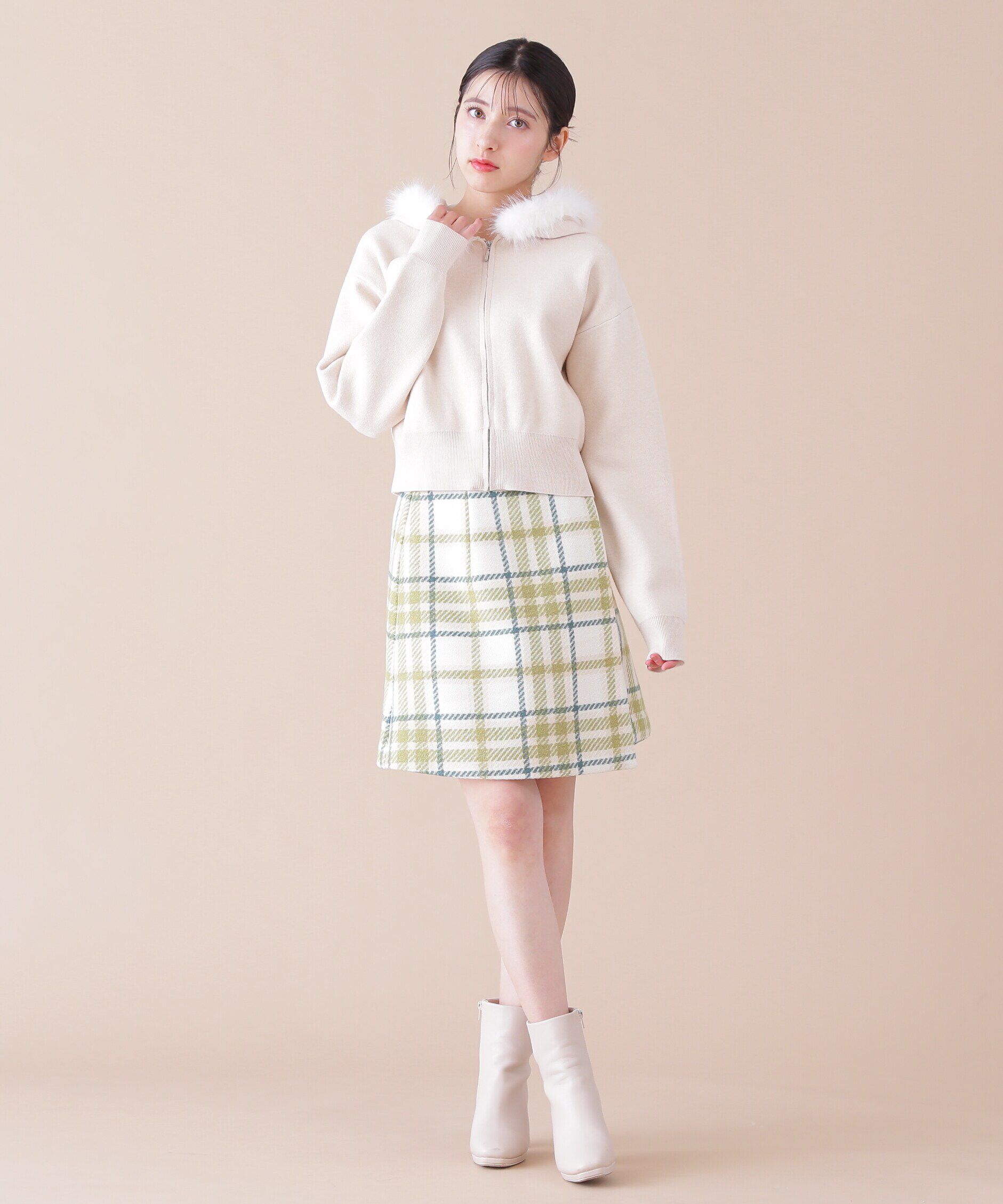  「ボリュームフェイクファーニットパーカー」|ニット・セーター|