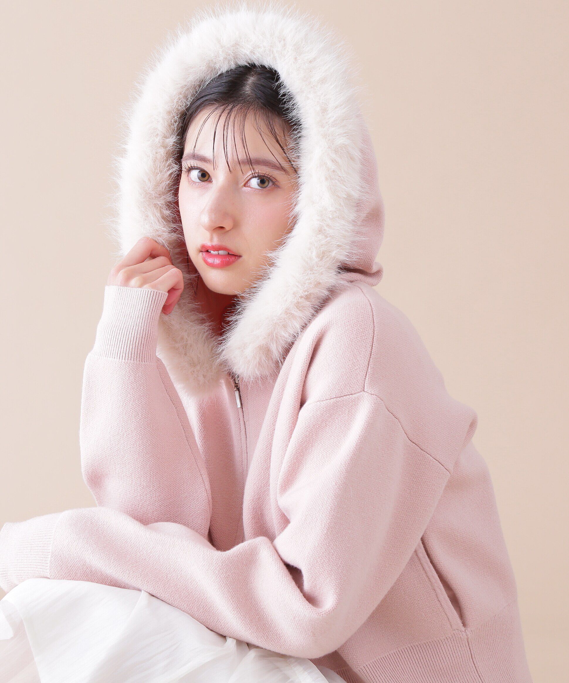  「ボリュームフェイクファーニットパーカー」|ニット・セーター|