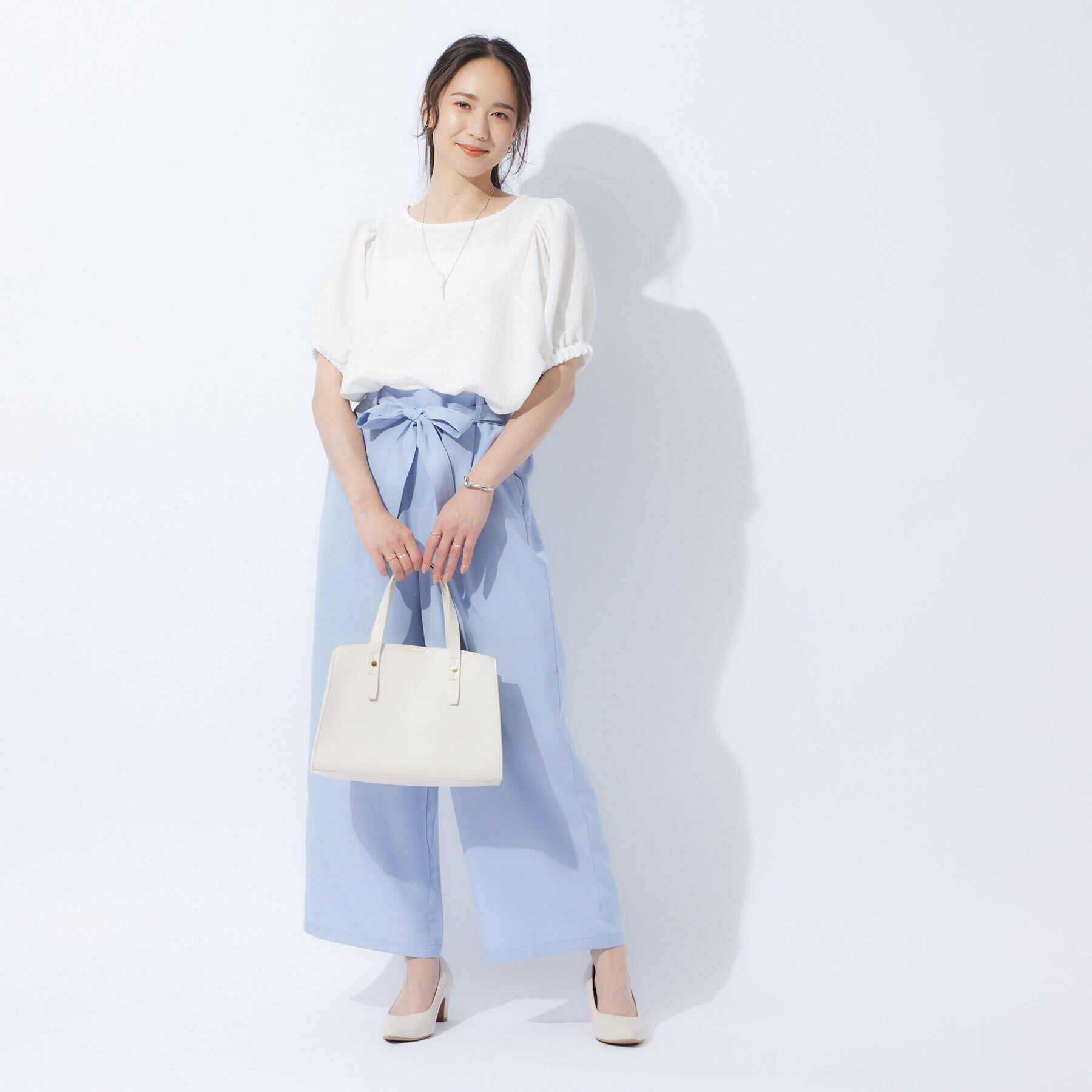 SHOO･LA･RUE「【洗える】1枚で大人可愛く ギャザー袖 しぼしぼブラウス」|シャツ・ブラウス|