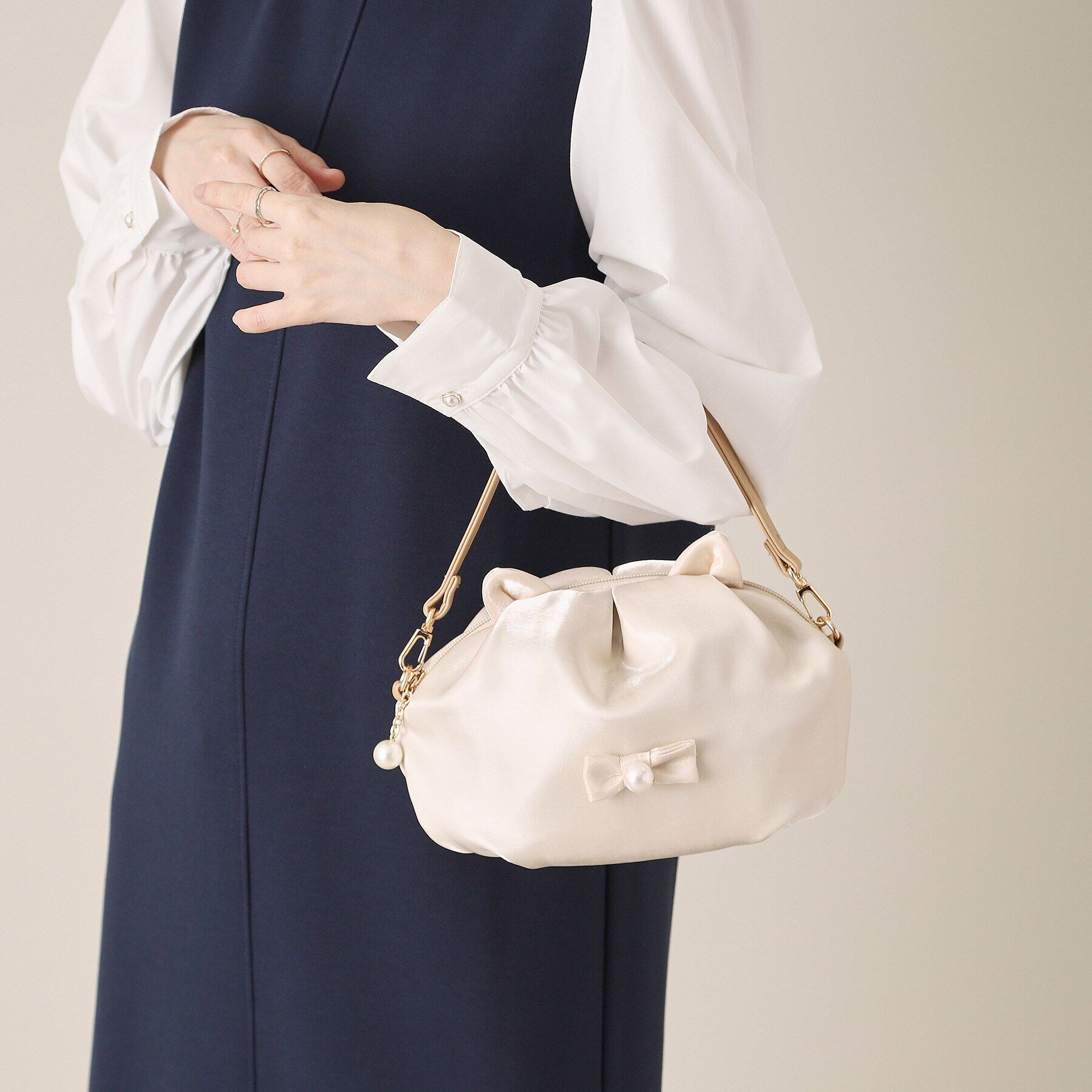 ITS&rsquo;DEMO「猫型ポーチミニトート」|ハンドバッグ|アイボリー(004)