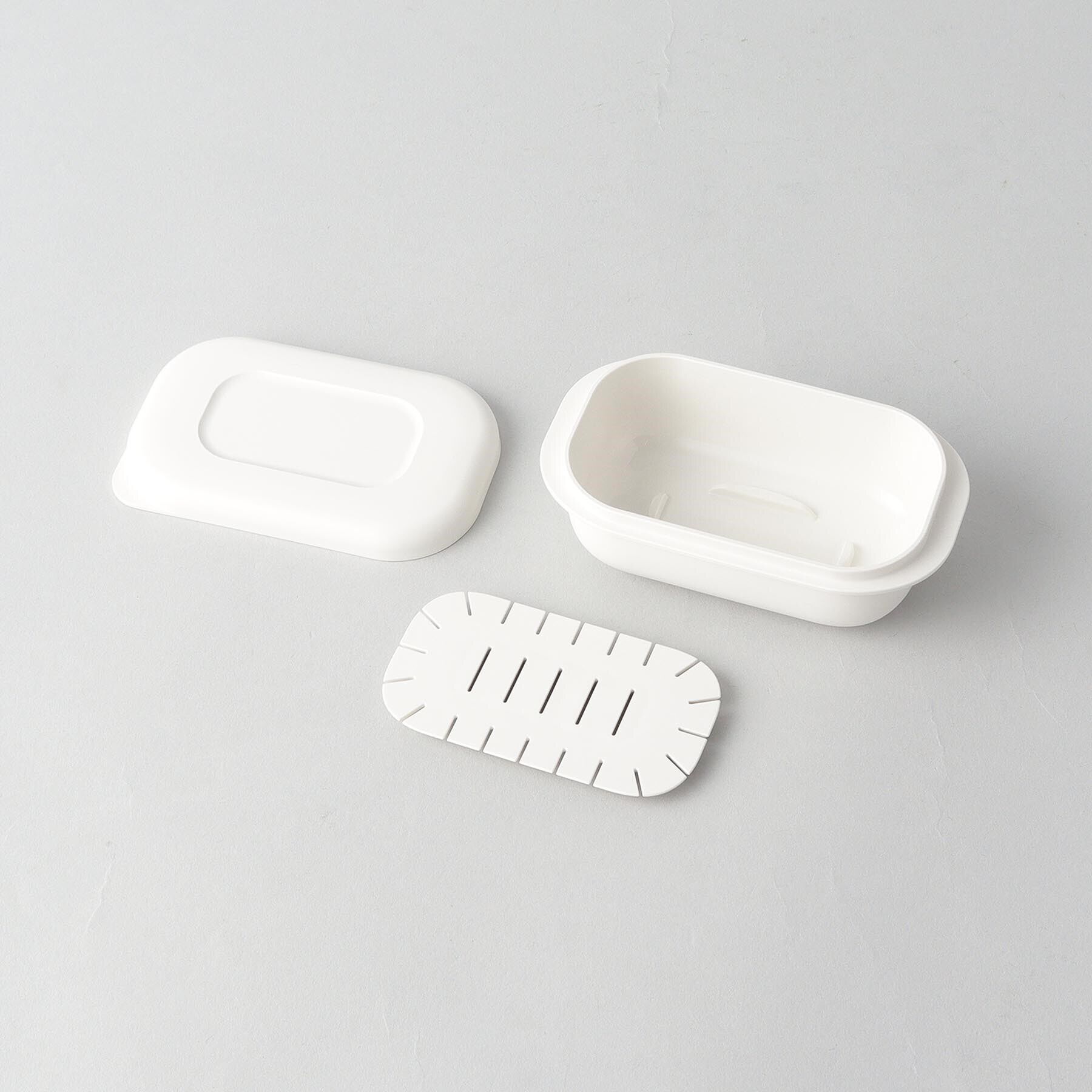 212 KITCHEN STORE「極 冷凍ごはん容器 小 WH ＜marna マーナ＞」|食器・キッチングッズ|