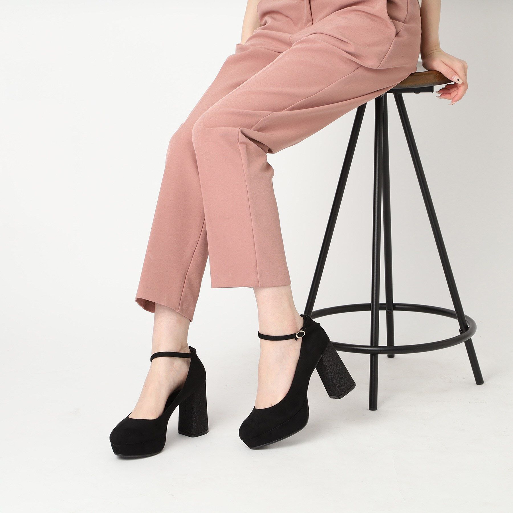 ESPERANZA「チャンキーヒールストラップパンプス 結婚式二次会 パーティー 24SS」|パンプス|