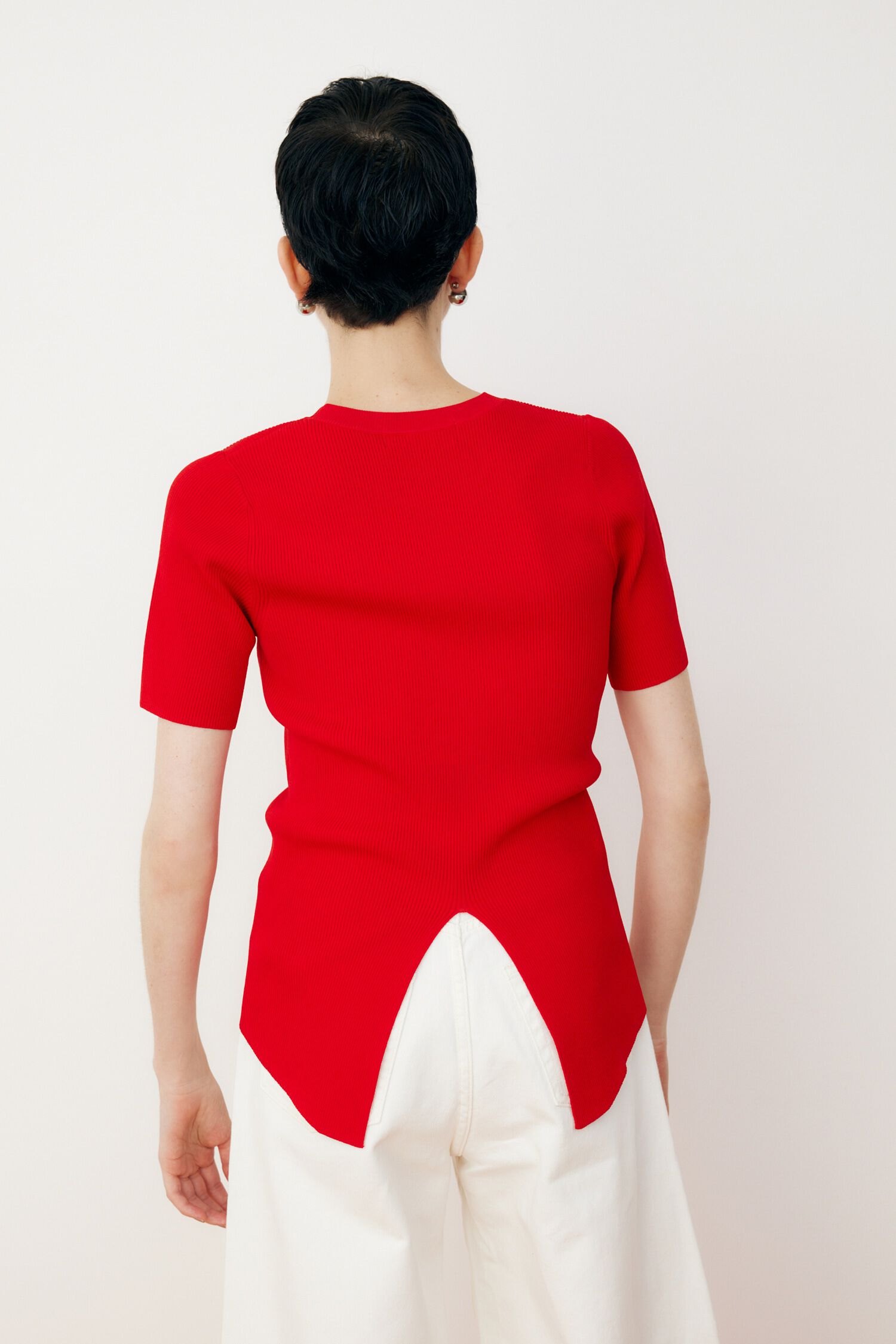 HeRIN.CYE「Back slit knit tops」|Tシャツ・カットソー|