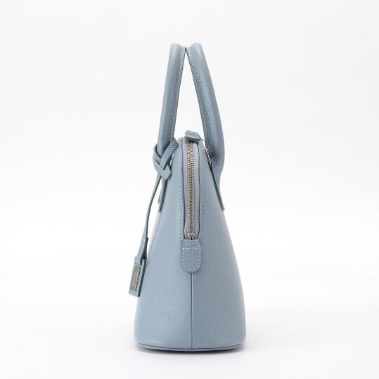 銀座かねまつ「AS24529PS1 　【本革・はっ水】ブガッティショルダーハンドバッグ」|ショルダー・メッセンジャー|