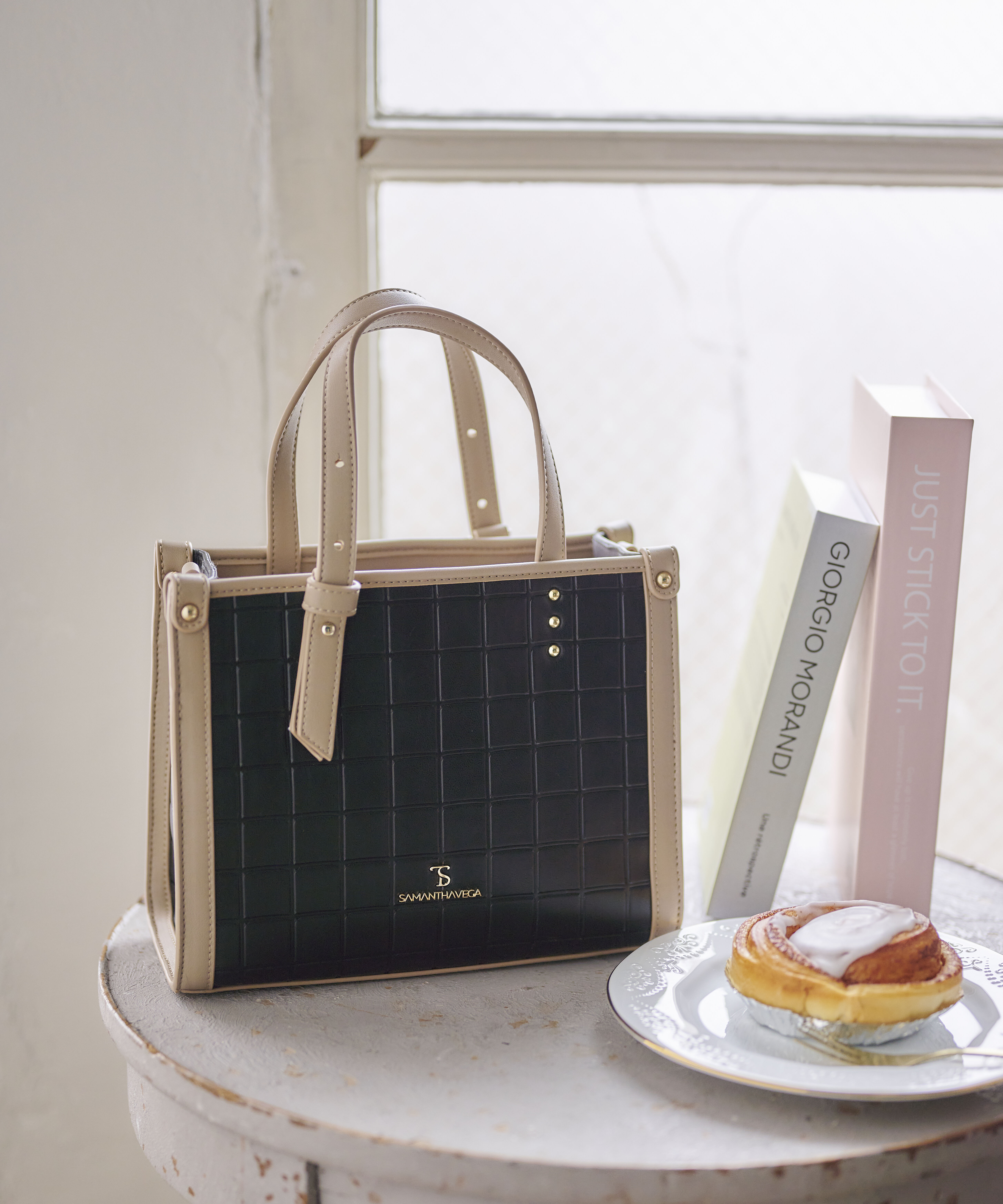 Samantha Vega「タイル横型ハンドバッグ」|ハンドバッグ|ブラック