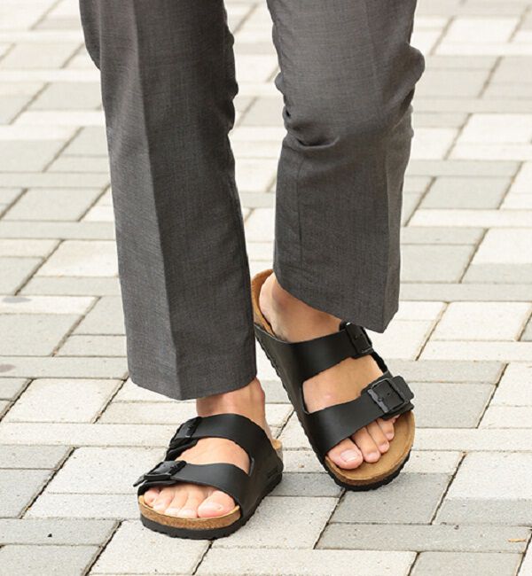 BIRKENSTOCK「【ビルケンシュトック】アリゾナ/ブラック ビルコフロー/サンダル メンズ レディース」|サンダル|ブラック