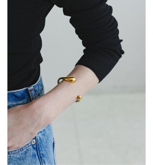 NOBLE「JAMIRAY/ジャミレイ WINDING バングル(ゴールド)」|ブレスレット・バングル|