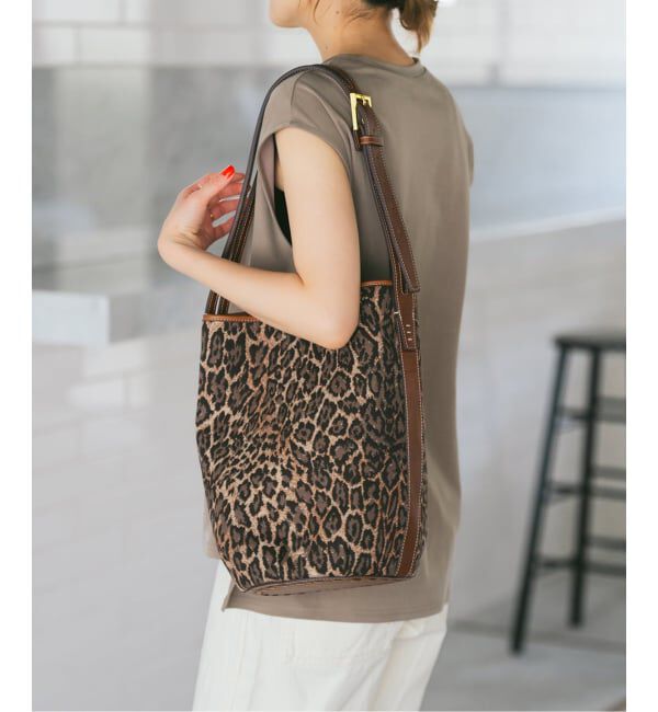 Spick and Span「《WEB限定 / 追加3予約》A VACATION/ア ヴァケーション MARCHE BROWN LEO」|ショルダー・メッセンジャー|