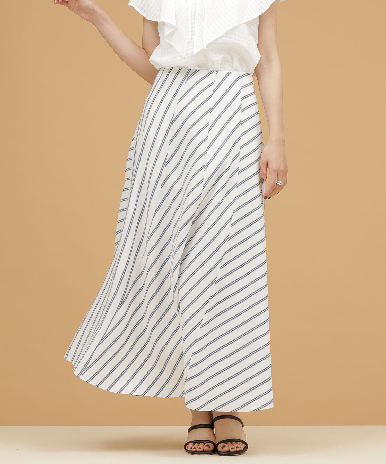 nano･universe「LB.03/ストライプエスカルゴ切り替えフレアスカート」|スカート|パターン21