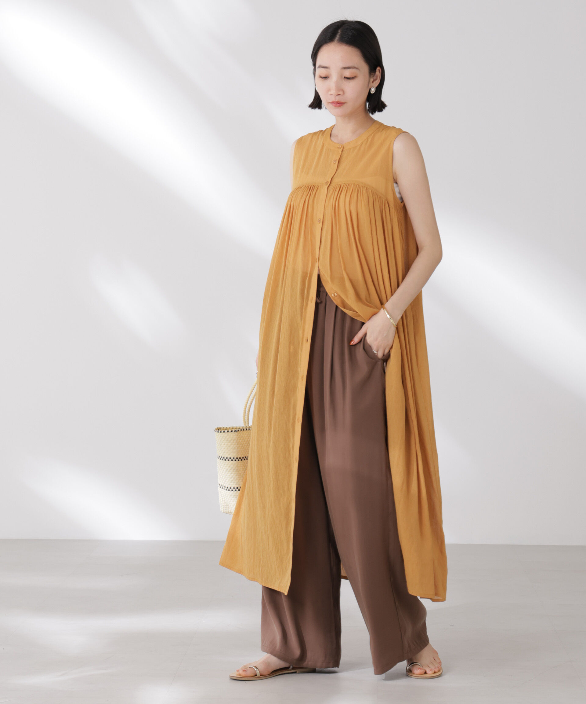 nano･universe「ギャザー切り替えノースリーブシアーワンピース」|ワンピース|