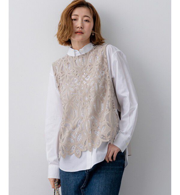 23区「エンブロイダリーレース ニットベスト」|ベスト・ジレ|ベージュ系