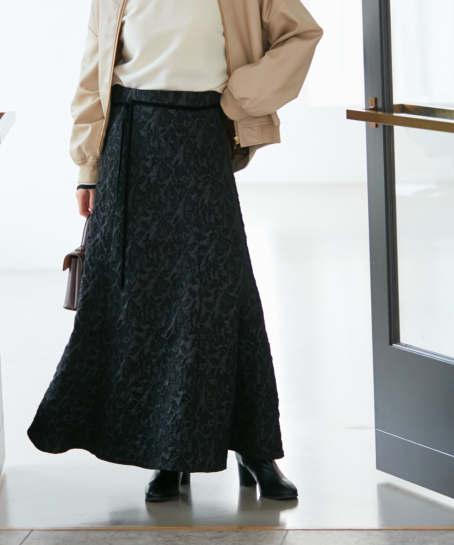 VIS「【洗える】ジャガードナローフレアスカート」|スカート|