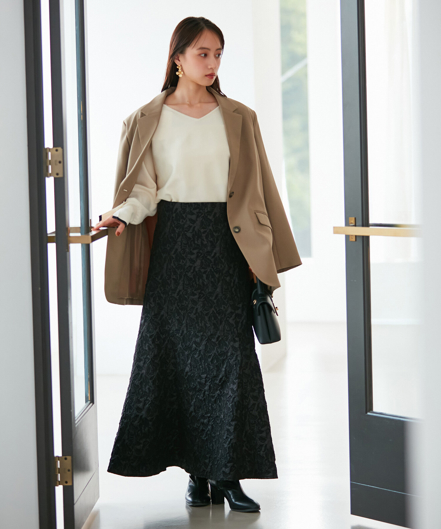 VIS「【洗える】ジャガードナローフレアスカート」|スカート|