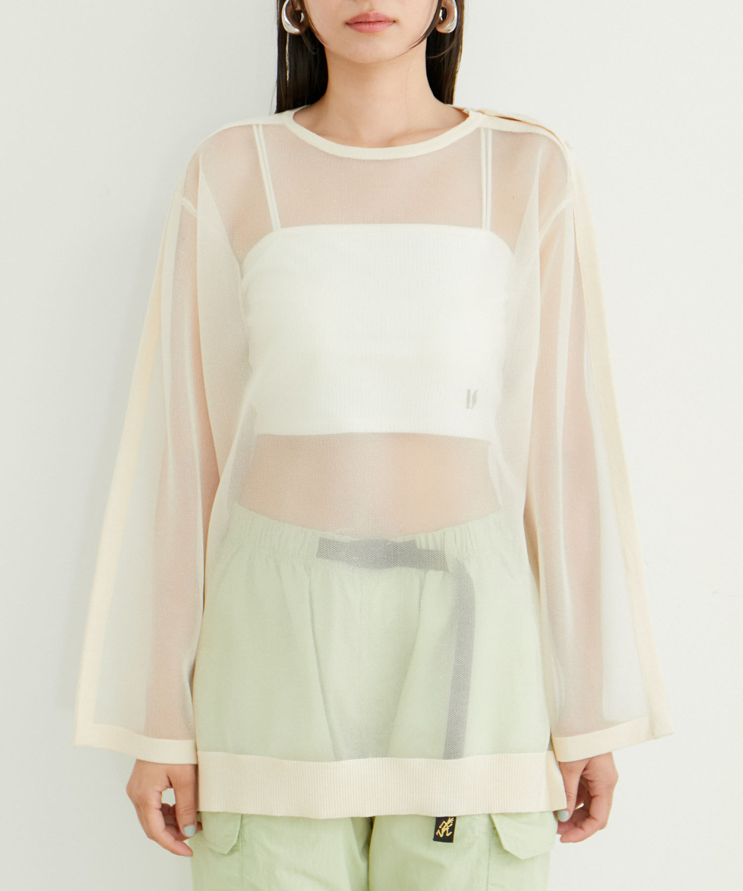 VIS「ショルダーラインシアーニットプルオーバー」|シャツ・ブラウス|