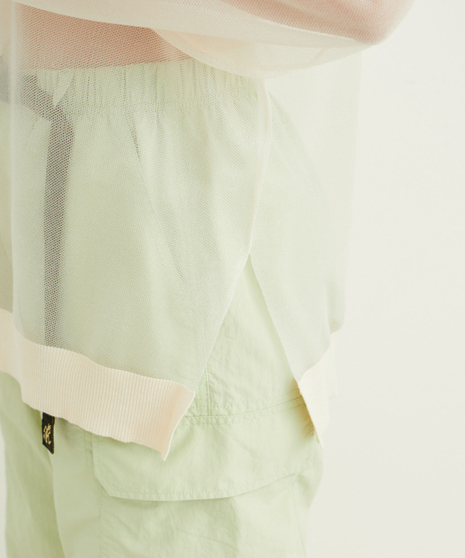 VIS「ショルダーラインシアーニットプルオーバー」|シャツ・ブラウス|