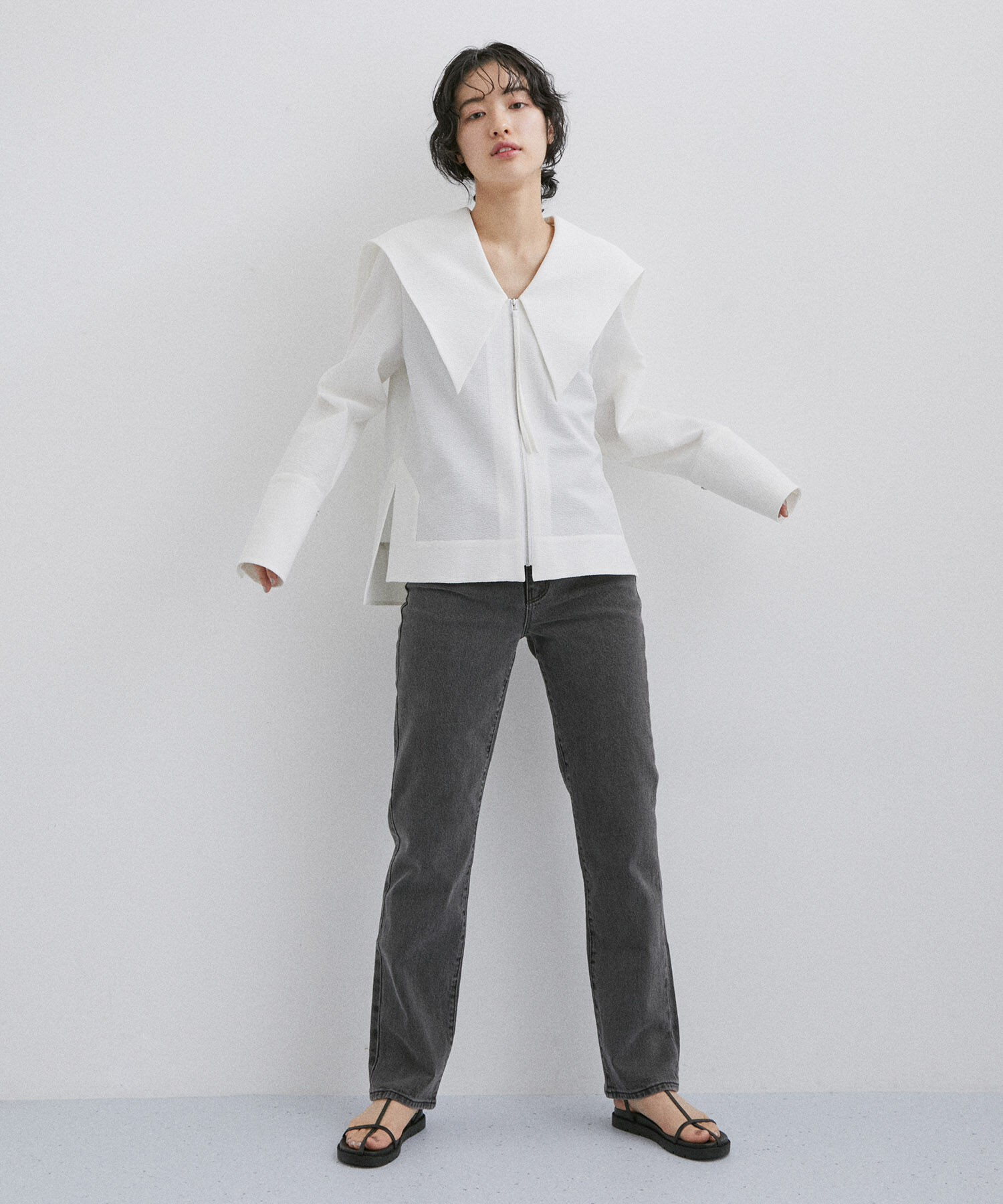 ADAM ET ROPE'「ナロークロスストラップスポサン」|サンダル|