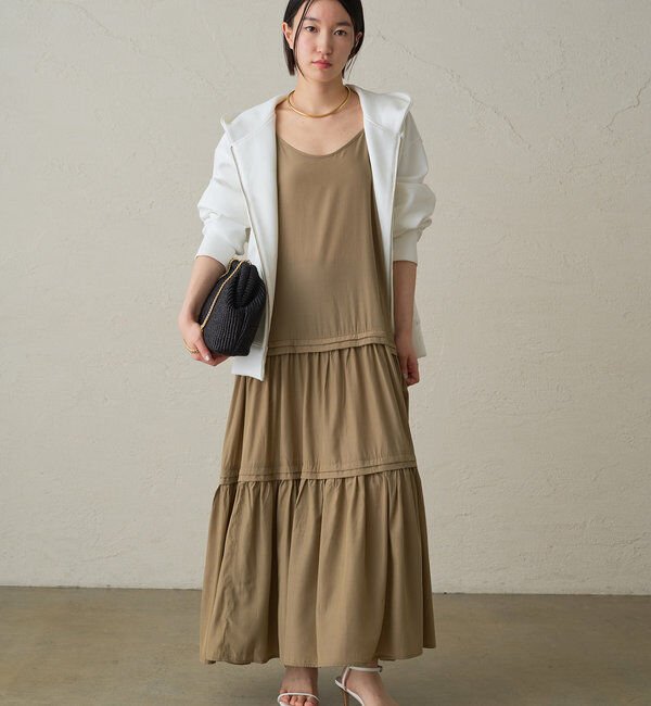  「【3サイズ展開】サテンティアードキャミワンピース」|ワンピース|