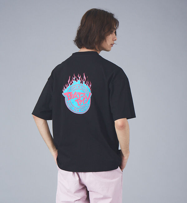 ABAHOUSE「【BADBOY / バッドボーイ】BADBOYCLUB ファイヤーパターン ロゴ」|Tシャツ・カットソー|