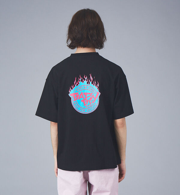ABAHOUSE「【BADBOY / バッドボーイ】BADBOYCLUB ファイヤーパターン ロゴ」|Tシャツ・カットソー|