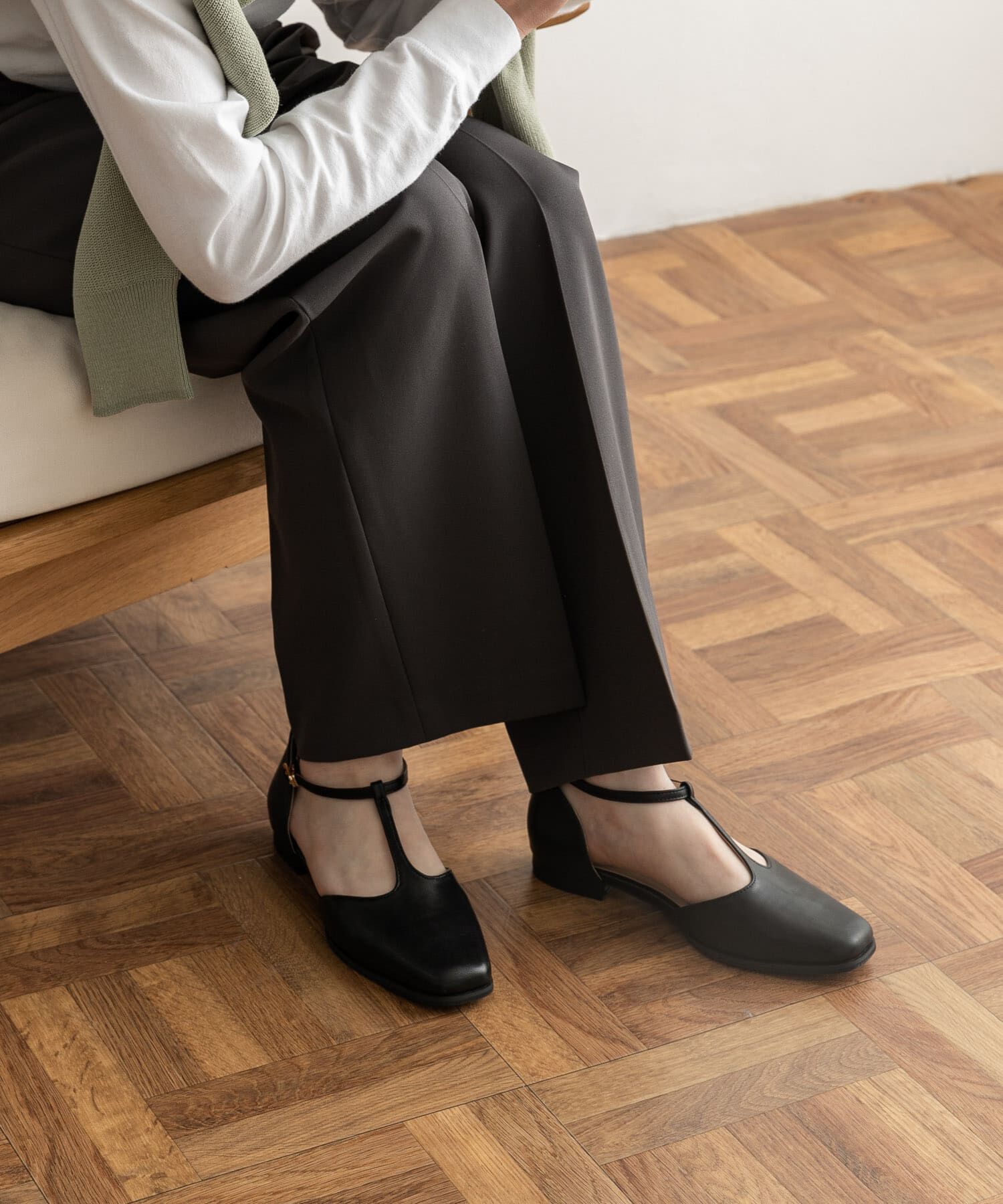 URBAN RESEARCH DOORS「Tストラップパンプス」|パンプス|