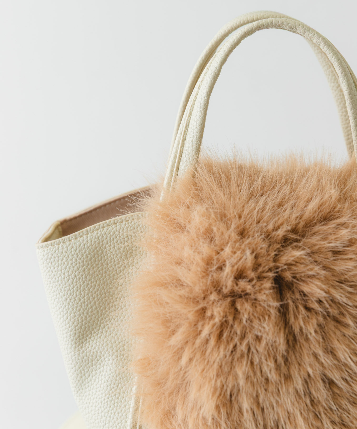 RODE SKO「フラッフィーフラップハンドバッグ」|ハンドバッグ|