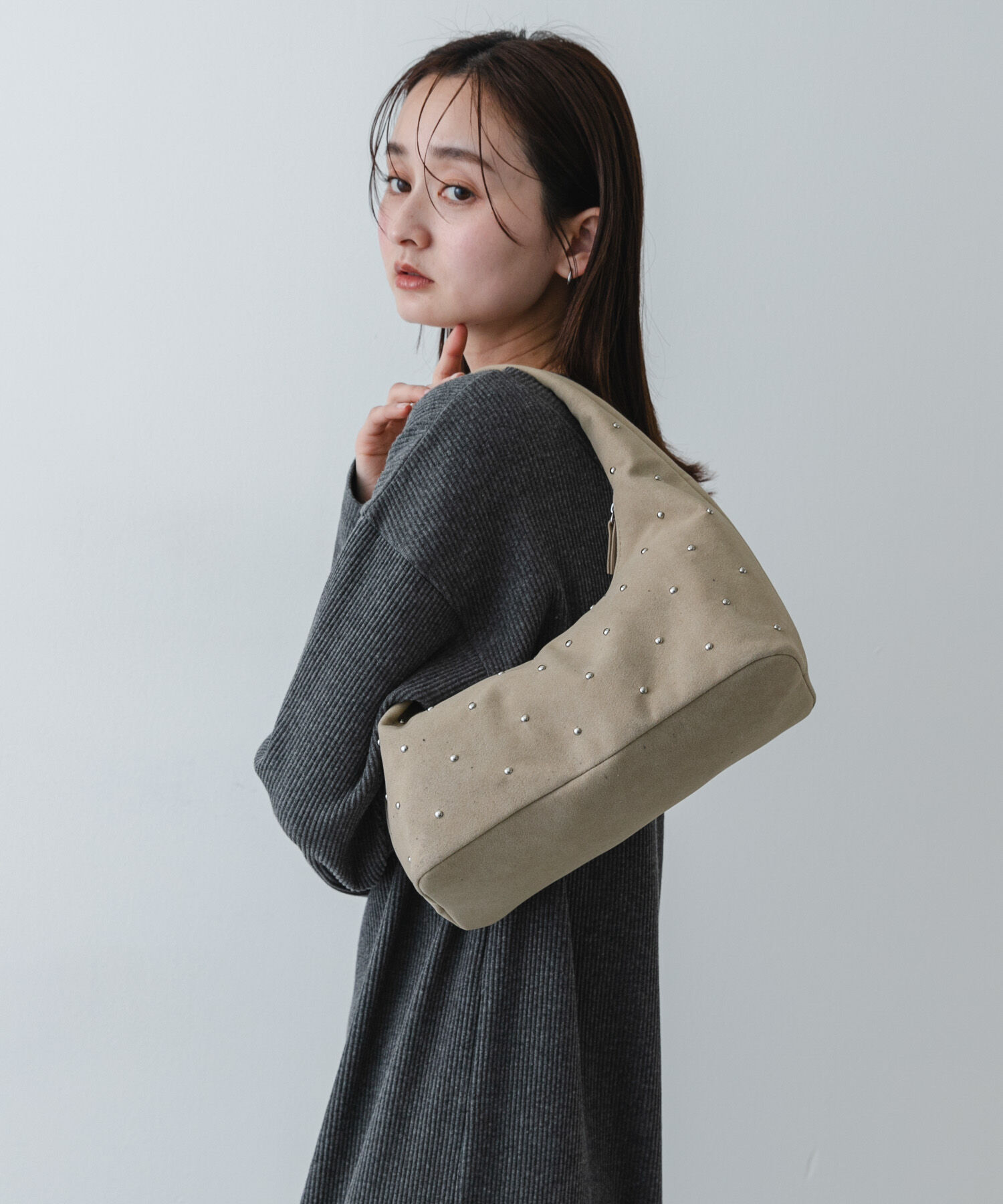 SENSE OF PLACE by URBAN RESEARCH「スタッズラウンドバッグ」|ハンドバッグ|