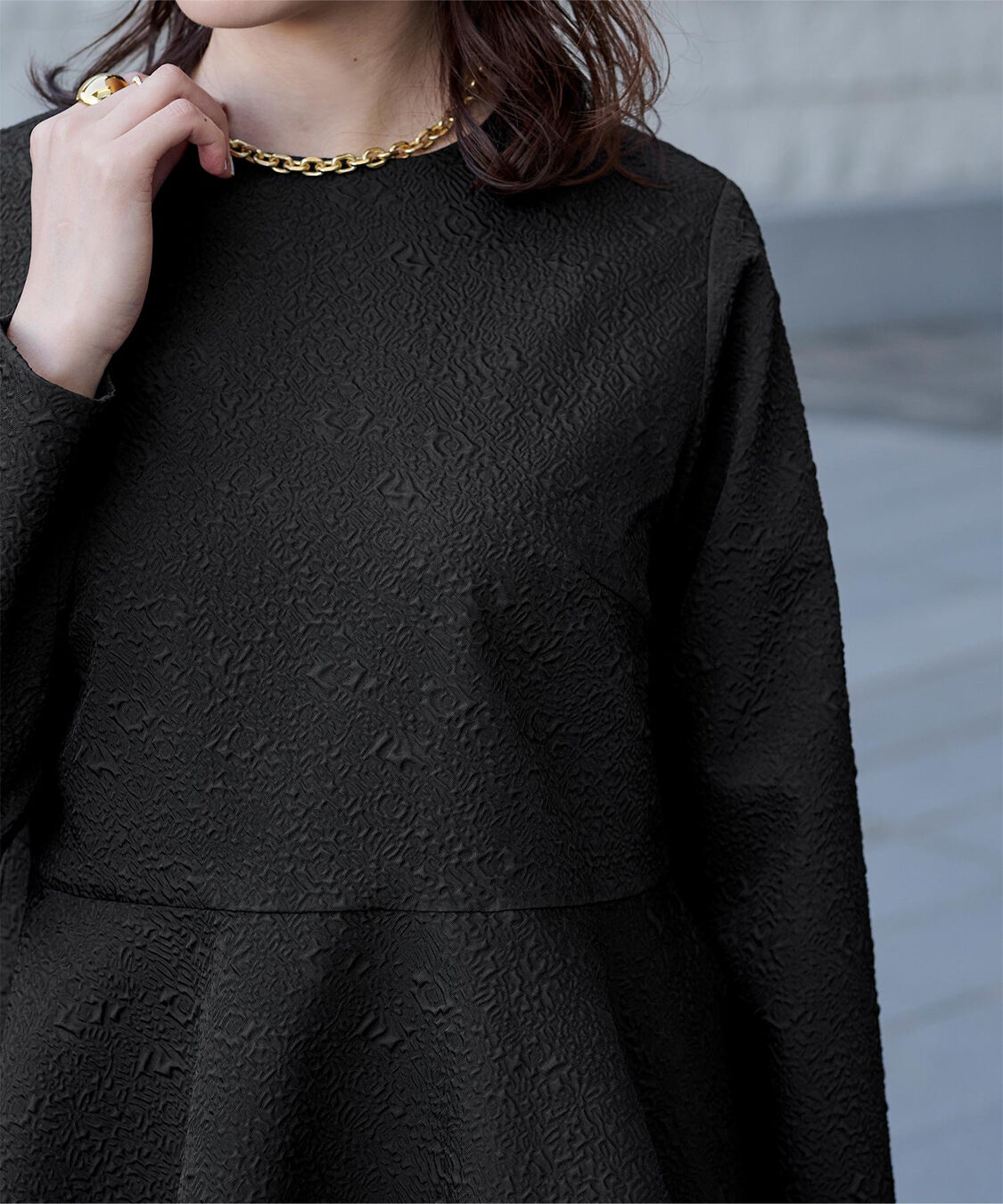 ur's「ふくれジャガードクルーネックペプラムプルオーバー」|プルオーバー|