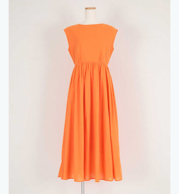 ur's「フレンチスリーブギャザーフレアワンピース」|ワンピース|