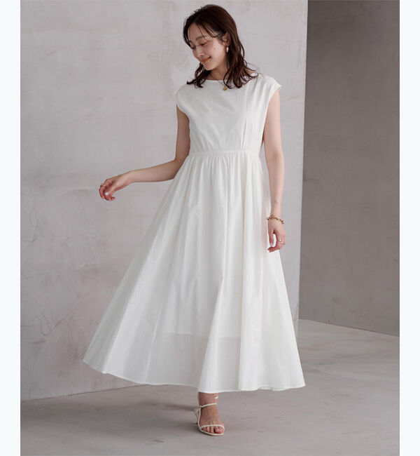 ur's「フレンチスリーブギャザーフレアワンピース」|ワンピース|ホワイト