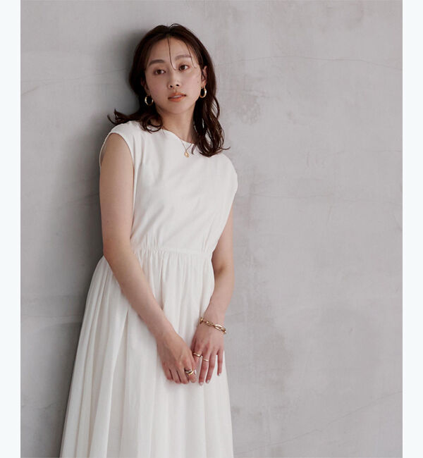 ur's「フレンチスリーブギャザーフレアワンピース」|ワンピース|