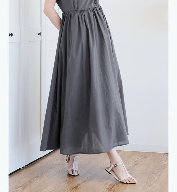 ur's「フレンチスリーブギャザーフレアワンピース」|ワンピース|