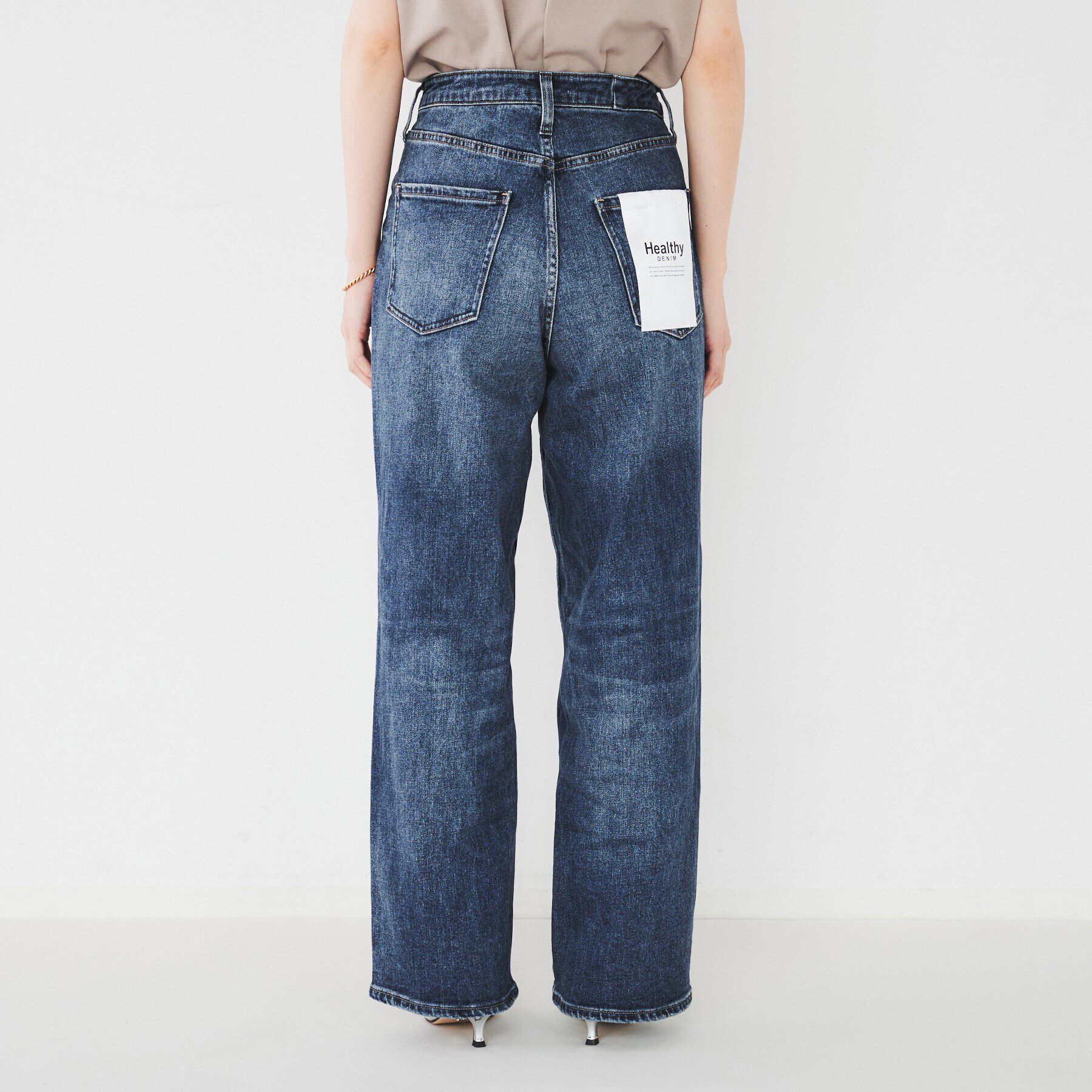 UNTITLED「【Healthy DENIM】 Pink Pepper（ピンクペッパー）ワイドストレートデニム」|デニム|