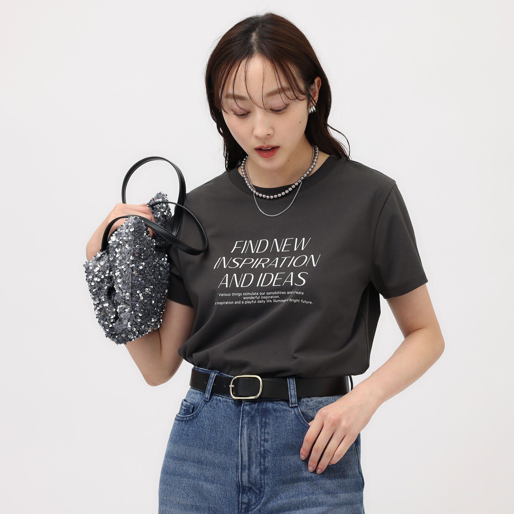 UNTITLED「【なめらかな肌触り】シルケットロゴTシャツ」|Tシャツ・カットソー|チャコールグレー(1